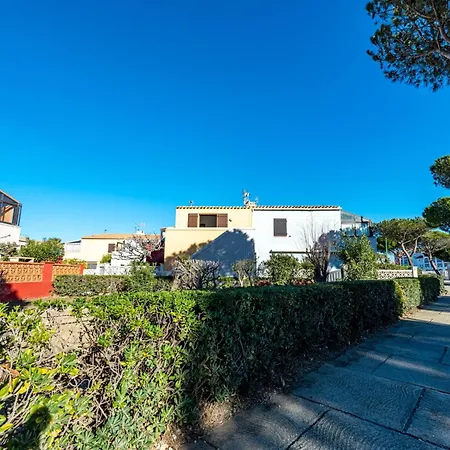 Les Caraibes Du Levant By Interhome * Le Barcares