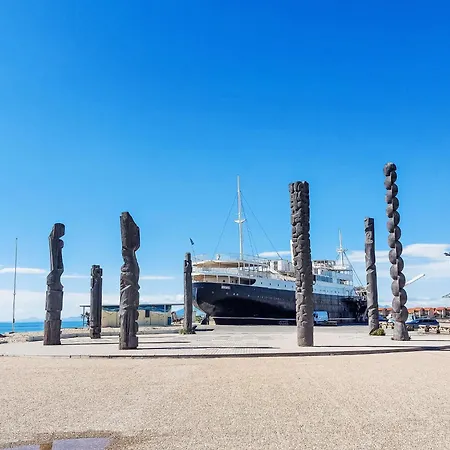Les Caraibes Du Levant By Interhome Apartment Le Barcares