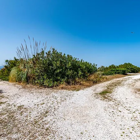 Les Caraibes Du Levant By Interhome *