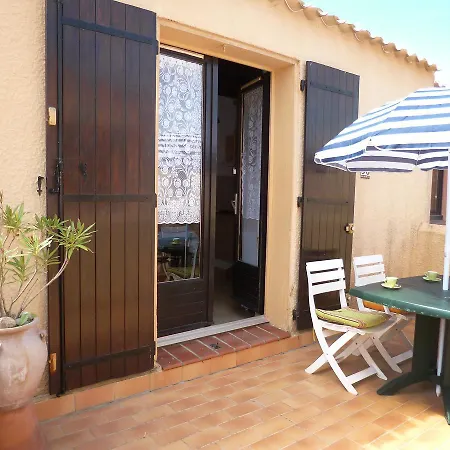 Les Caraibes Du Levant By Interhome Apartament Le Barcarès